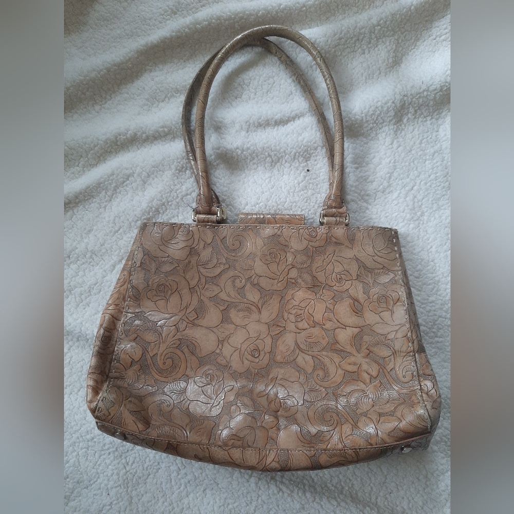 August Max tooled leather Patricia Nash inspired handbag tan roses print purse